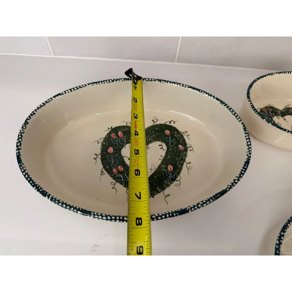 Nesting Bowls Oval Stoneware Heart Tulip Set of 3 Cream Green Country 90s